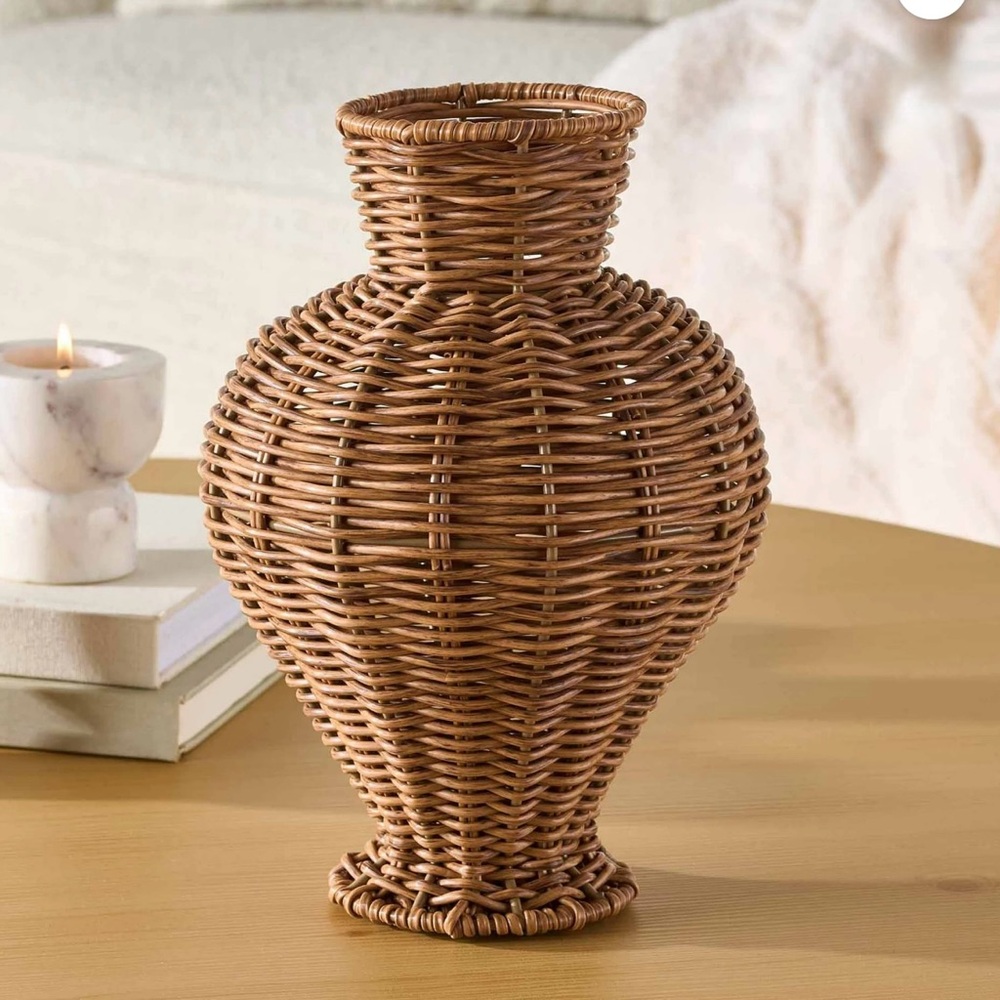 Better Homes & Gardens Woven Faux Rattan Indoor Vase, 10", NWOT